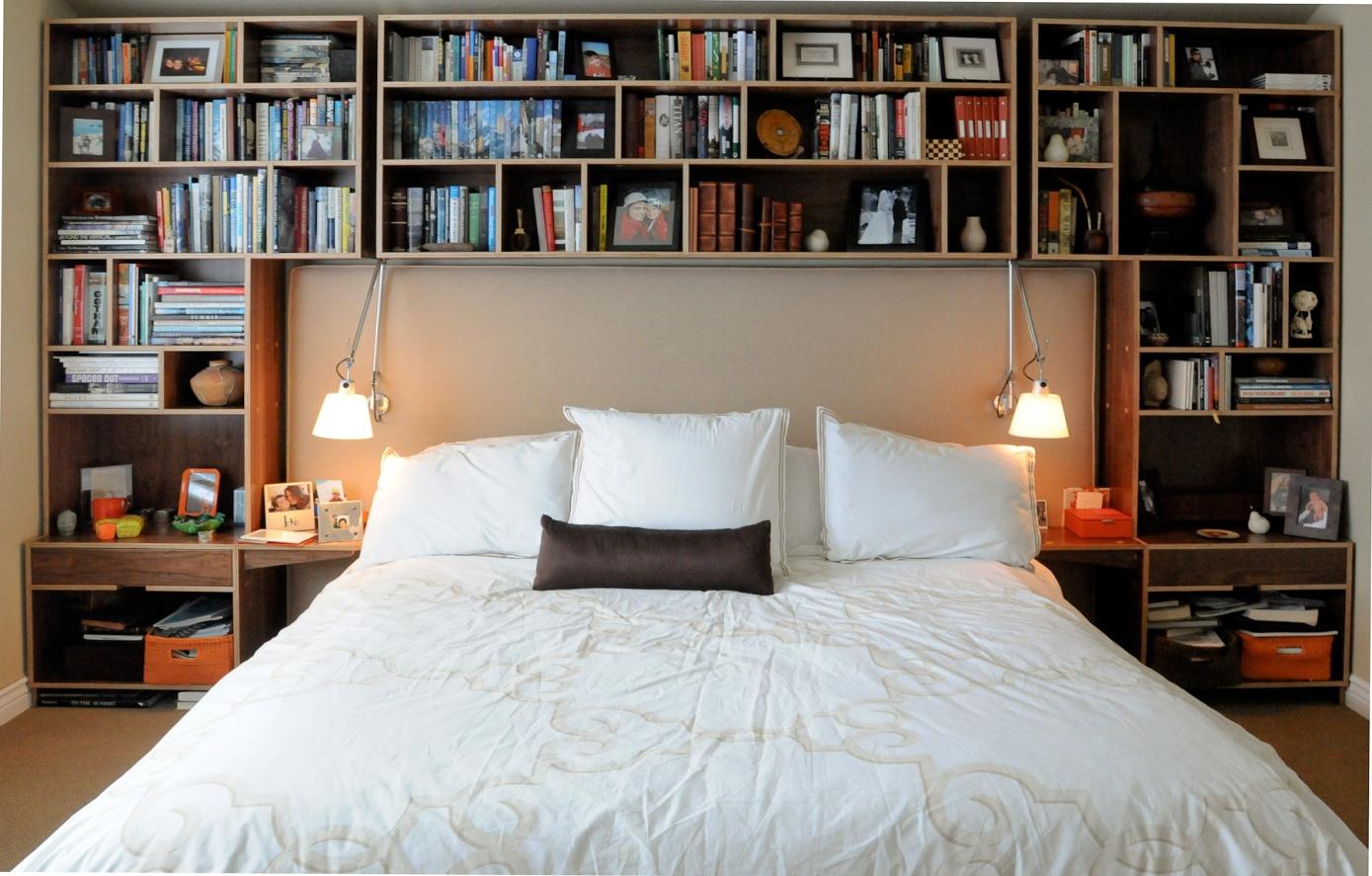 Bedroom with Bookshelf - Taskmasters
